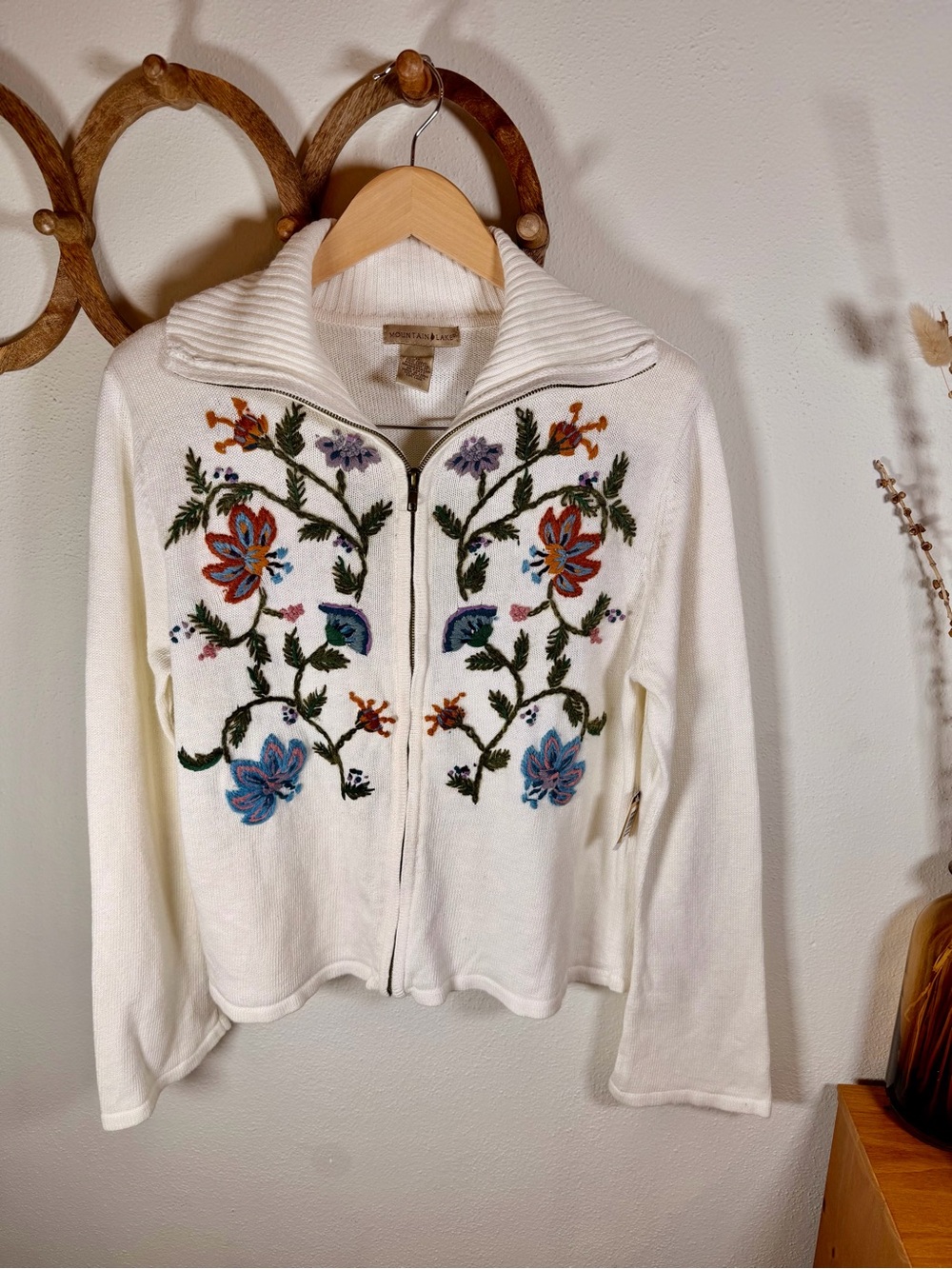 Mountain Lake Floral Embroidered Ramie Cotton Zip Cardigan Sweater M